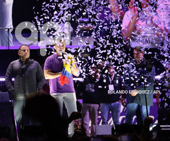 CIERRE CAMPANA NOBOA EN QUITO