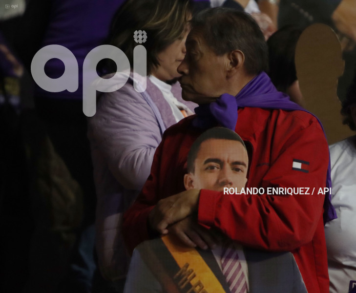 CIERRE CAMPANA NOBOA EN QUITO