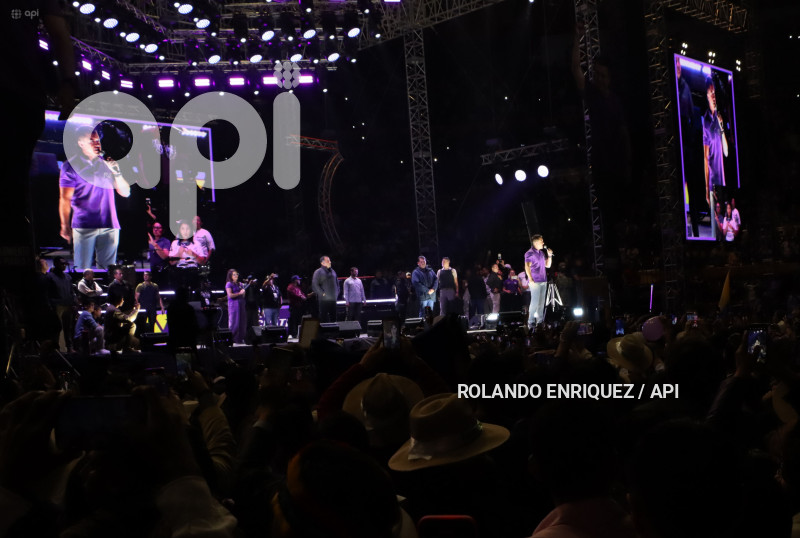 CIERRE CAMPANA NOBOA EN QUITO