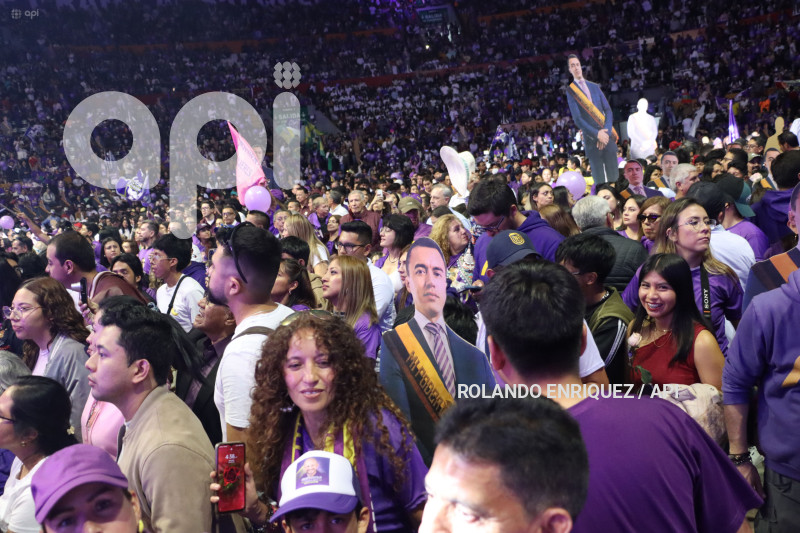 CIERRE CAMPANA NOBOA EN QUITO