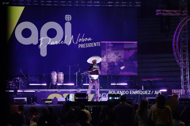 CIERRE CAMPANA NOBOA EN QUITO