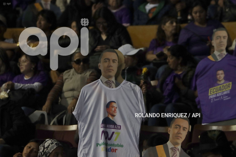 CIERRE CAMPANA NOBOA EN QUITO