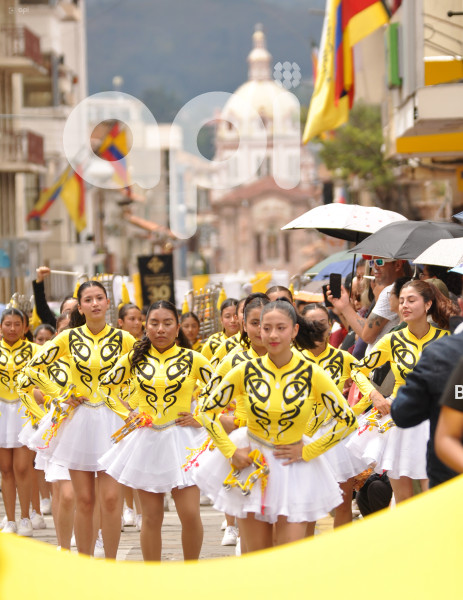 CUENCA-DESFILE ESTUDIANTIL-FIESTAS DE CUENCA