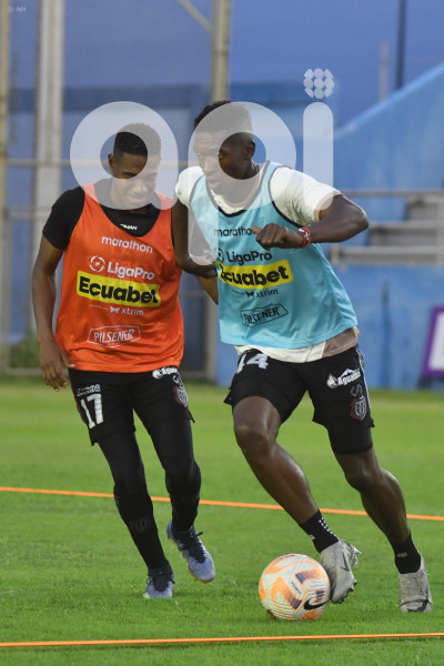 FBL-LIGAPRO-MANTA-TECNICO UNIVERSITARIO