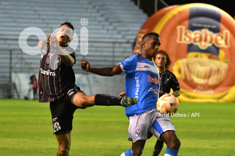 FBL-LIGAPRO-MANTA-TECNICO UNIVERSITARIO