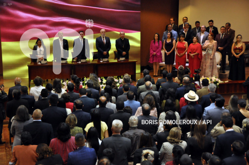 CUENCA-SESION SOLEMNE-FUNDACION DE CUENCA 468 AÑOS