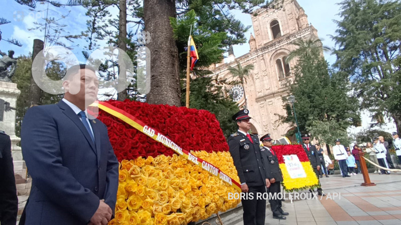 CUENCA-OFRENDA FLORAL-FUNDACION DE CUENCA 468 AÑOS