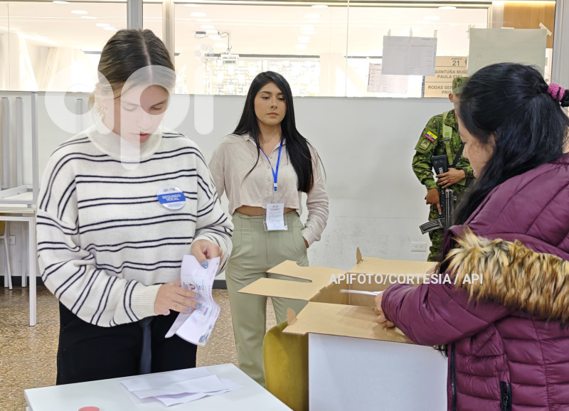 CUENCA-ELECCIONES 2025-CONTEO-SEGUNDA VUELTA