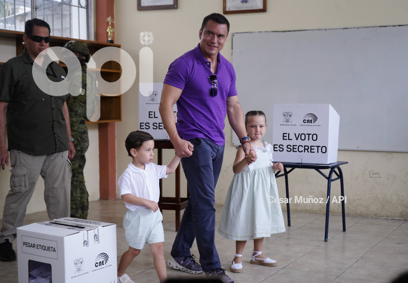 DANIEL NOBOA SEGUNDA VUELTA