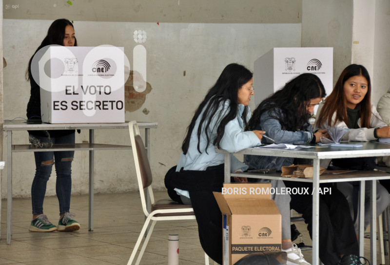 ELECCIONES 2025 SEGUNDA VUELTA