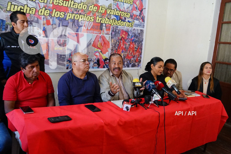 FRENTE UNITARIO DE LOS TRABAJADORES