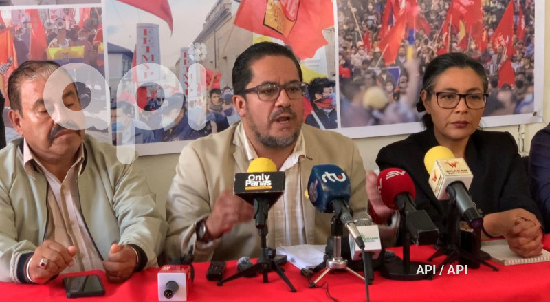 FRENTE UNITARIO DE LOS TRABAJADORES