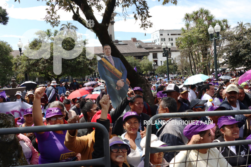 NOBOA ESCOLTA PRESIDENCIAL