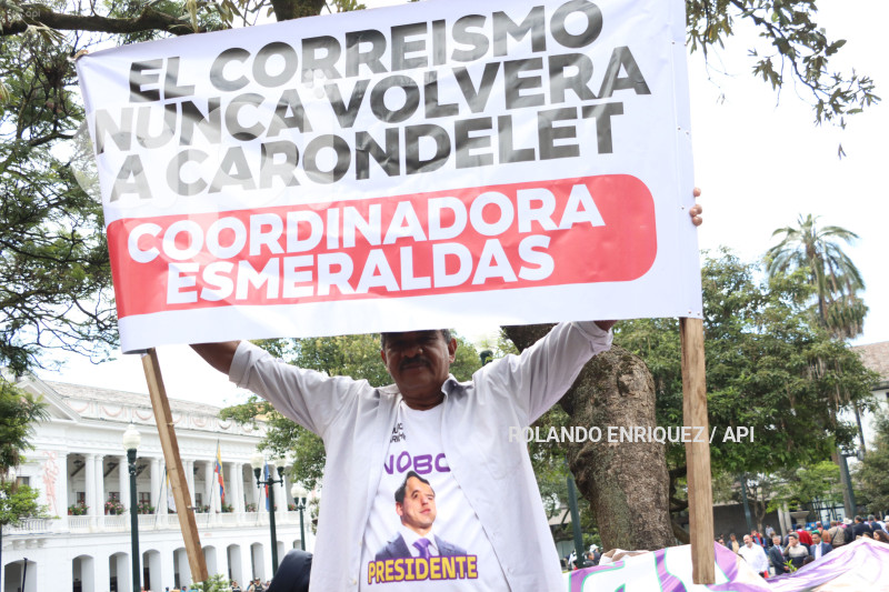 NOBOA ESCOLTA PRESIDENCIAL