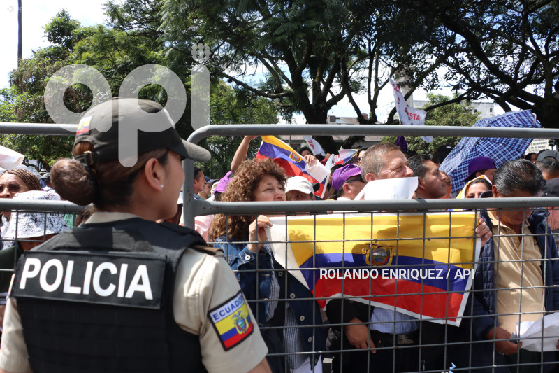 NOBOA ESCOLTA PRESIDENCIAL