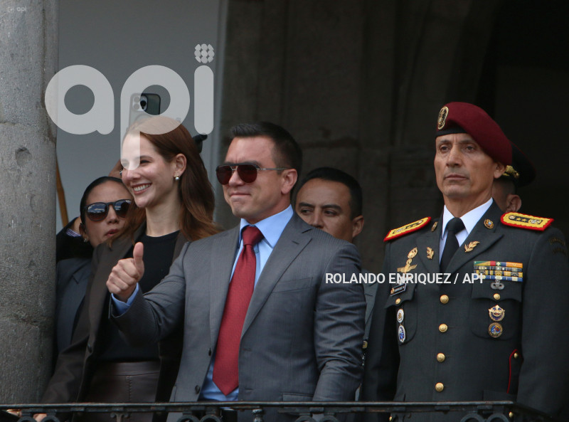 NOBOA ESCOLTA PRESIDENCIAL