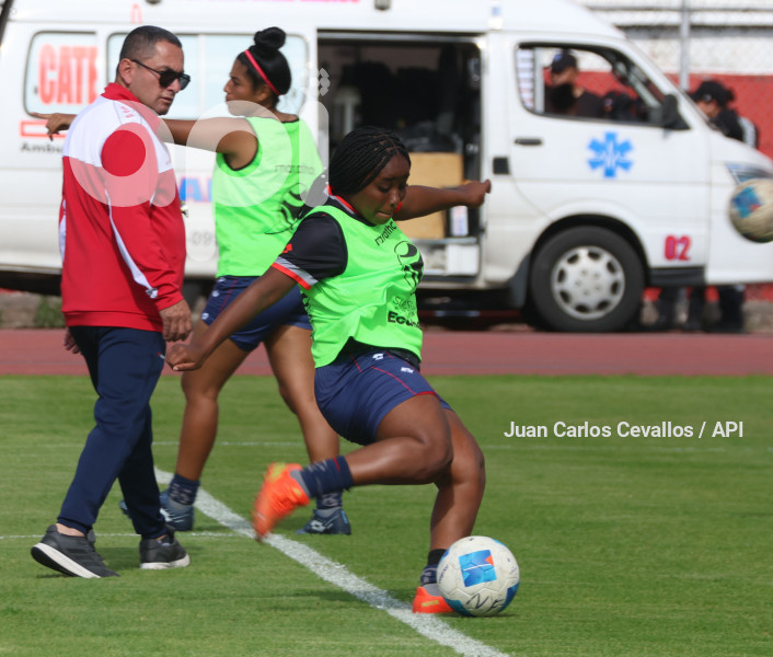FBL-SUPERLIGA-DEPORTIVO IBARRA-NACIONAL