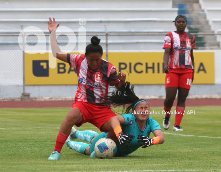 FBL-SUPERLIGA-DEPORTIVO IBARRA-NACIONAL