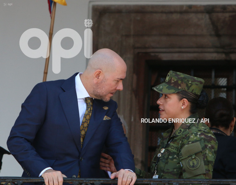 NOBOA ESCOLTA PRESIDENCIAL