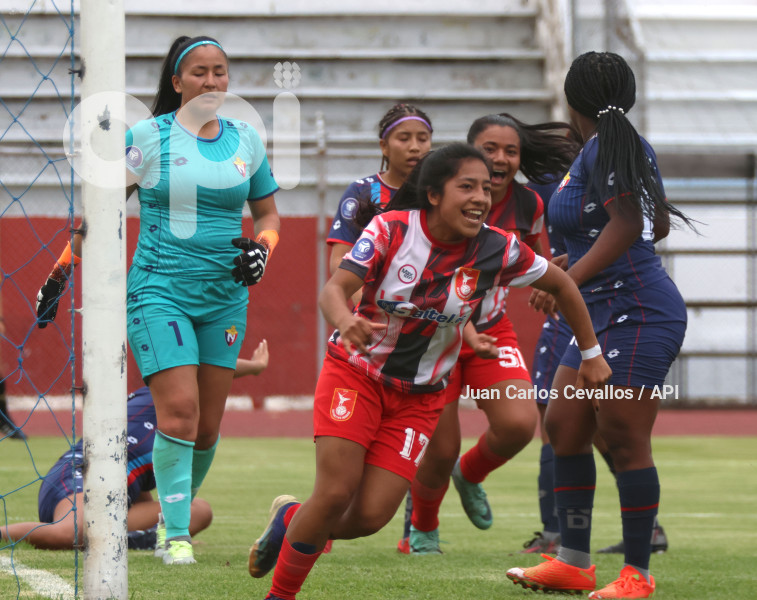 FBL-SUPERLIGA-DEPORTIVO IBARRA-NACIONAL