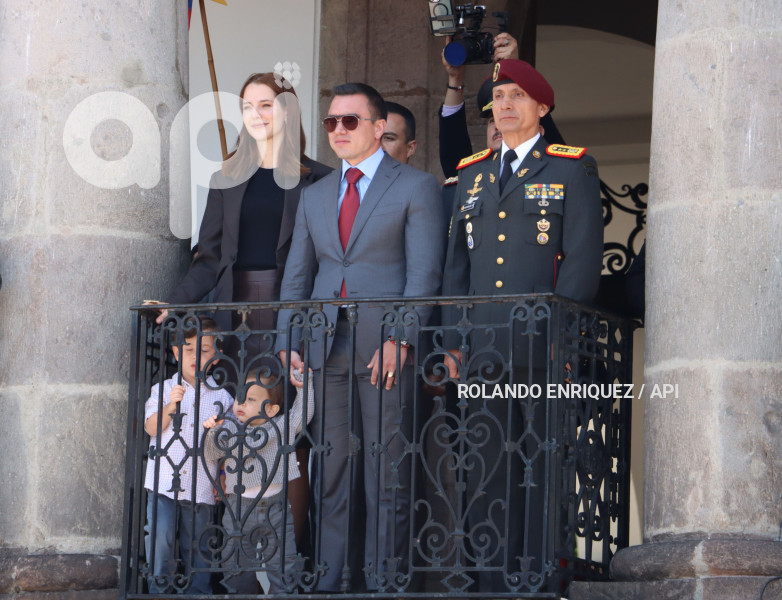 NOBOA ESCOLTA PRESIDENCIAL