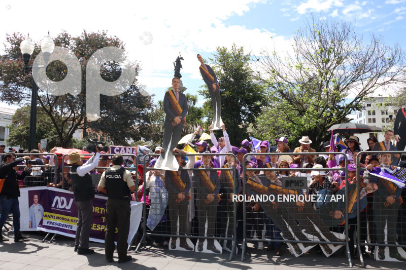 NOBOA ESCOLTA PRESIDENCIAL