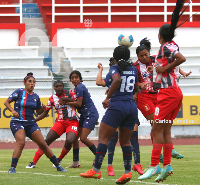 FBL-SUPERLIGA-DEPORTIVO IBARRA-NACIONAL