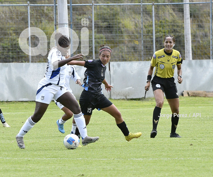 FBL SUPERLIGA FEMENINA MACARA VS ELECTRICAS EMELEC