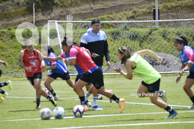 FBL SUPERLIGA FEMENINA MACARA VS ELECTRICAS EMELEC