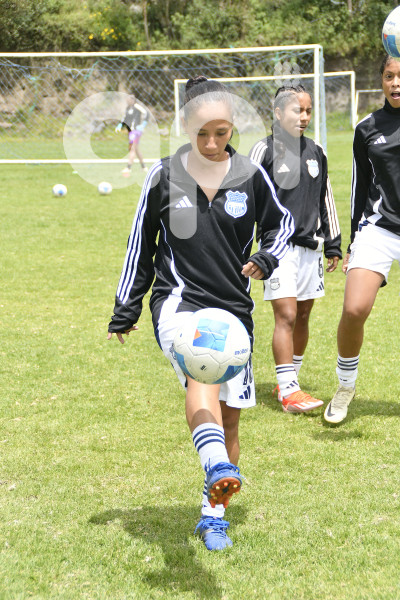 FBL SUPERLIGA FEMENINA MACARA VS ELECTRICAS EMELEC