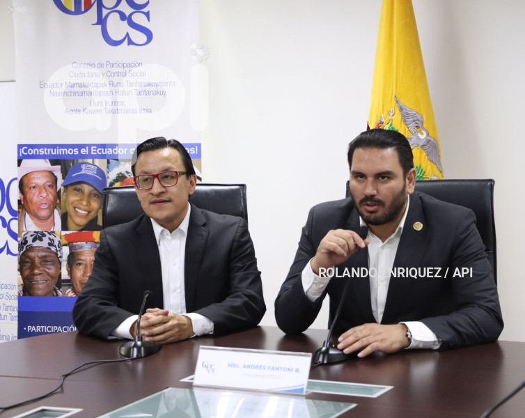 ROSERO Y FANTONI EN EL CPCCS