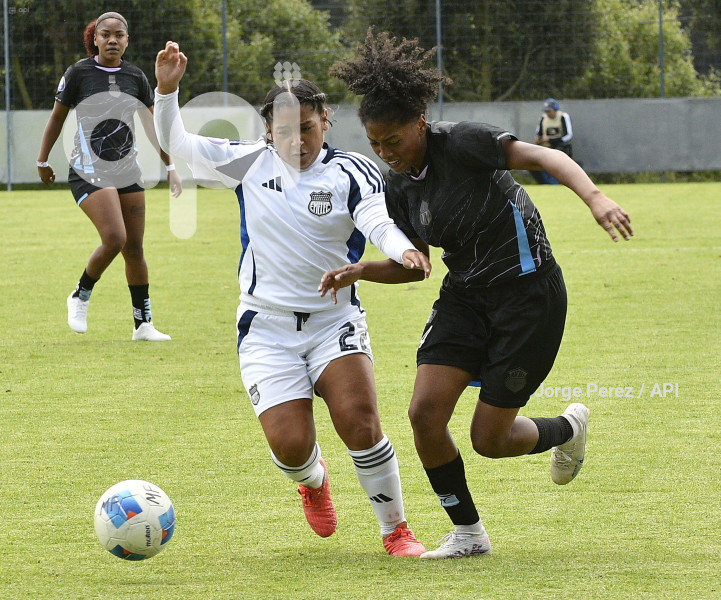 FBL SUPERLIGA FEMENINA MACARA VS ELECTRICAS EMELEC