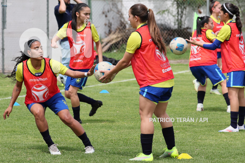 FBL SUPERLIGA FEMENINA NANAS VS ESPUCE