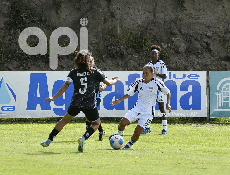 FBL SUPERLIGA FEMENINA MACARA VS ELECTRICAS EMELEC