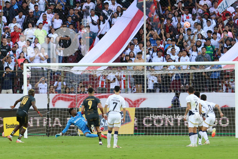 FBL LIGAPRO LDU VS  AUCAS