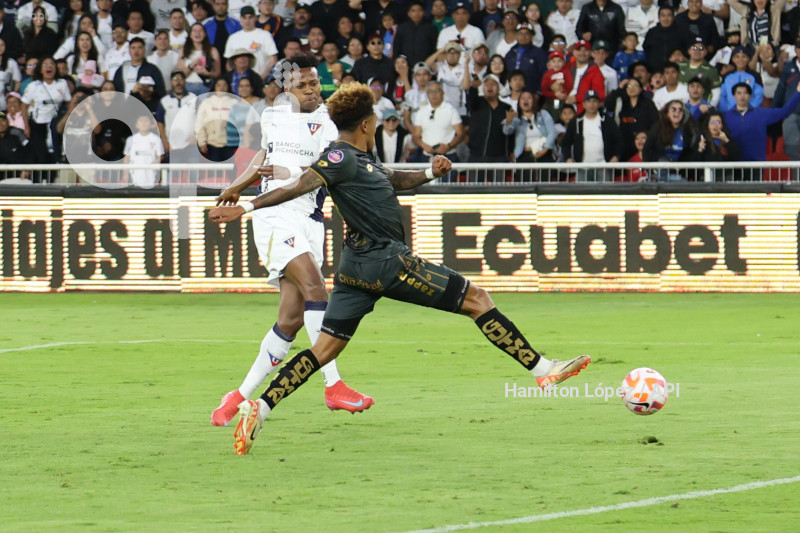 FBL LIGAPRO LDU VS  AUCAS