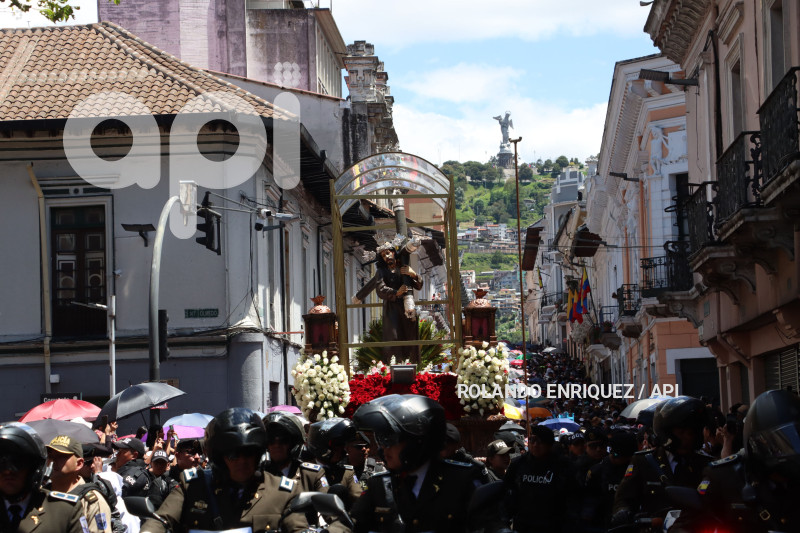 PROCESION  JESUS DEL GRAN PODER