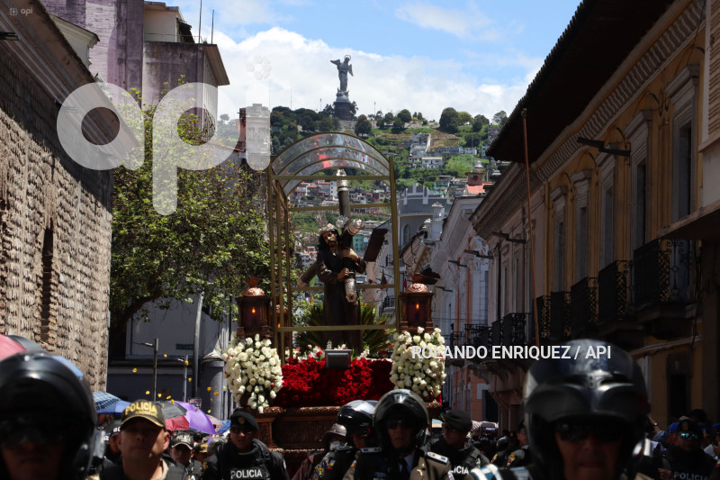 PROCESION  JESUS DEL GRAN PODER