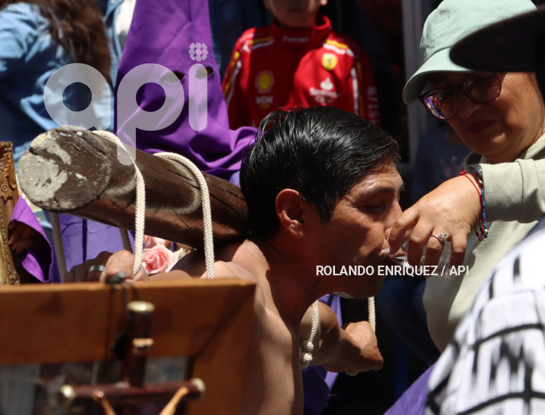 PROCESION  JESUS DEL GRAN PODER