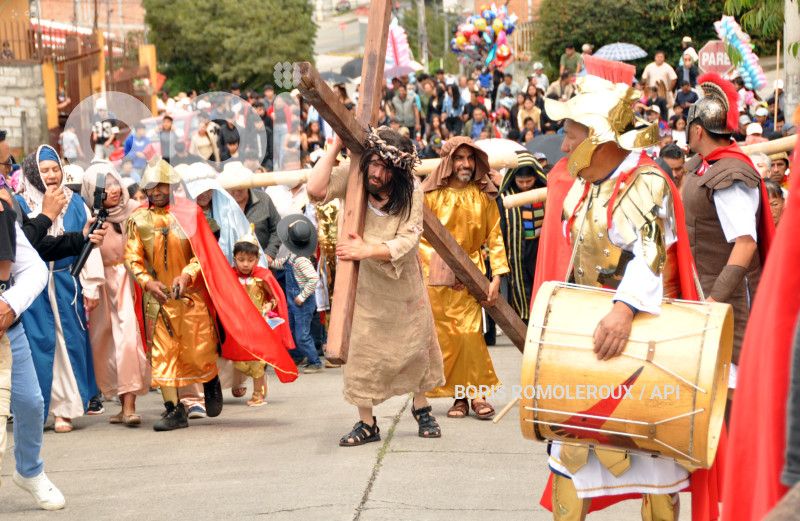 CUENCA-VIACRUSIS-SEMANA SANTA