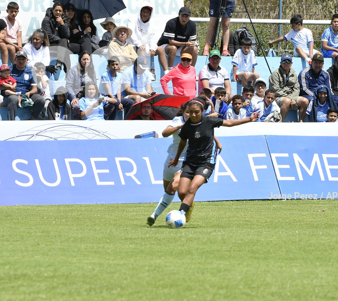 FBL SUPERLIGA FEMENINA MACARA VS CATOLICA