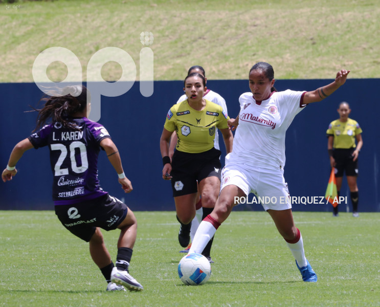 FBL SUPERLIGA FEMENINA DRAGONAS IDV VS VINO TINTO