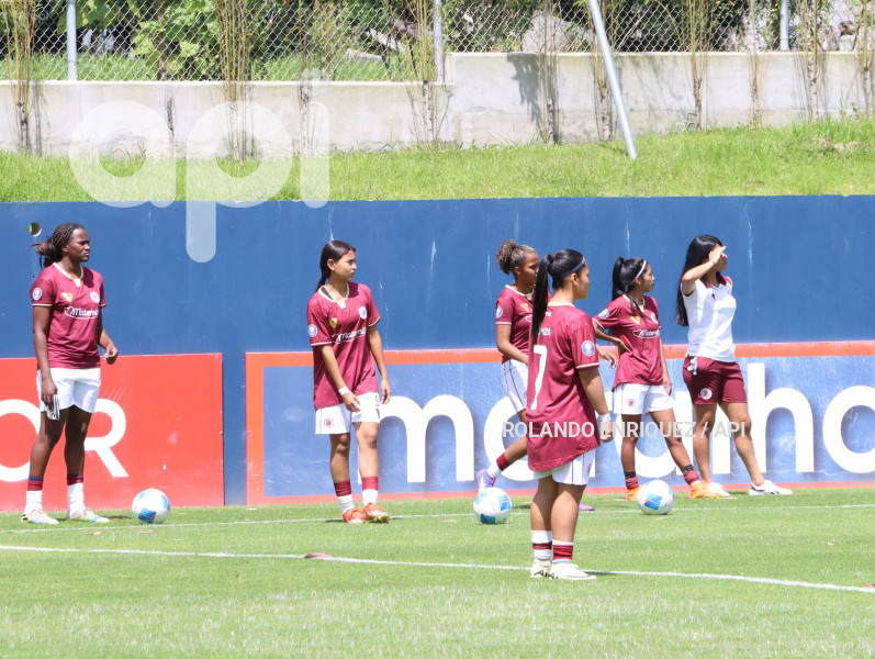 FBL SUPERLIGA FEMENINA DRAGONAS IDV VS VINO TINTO