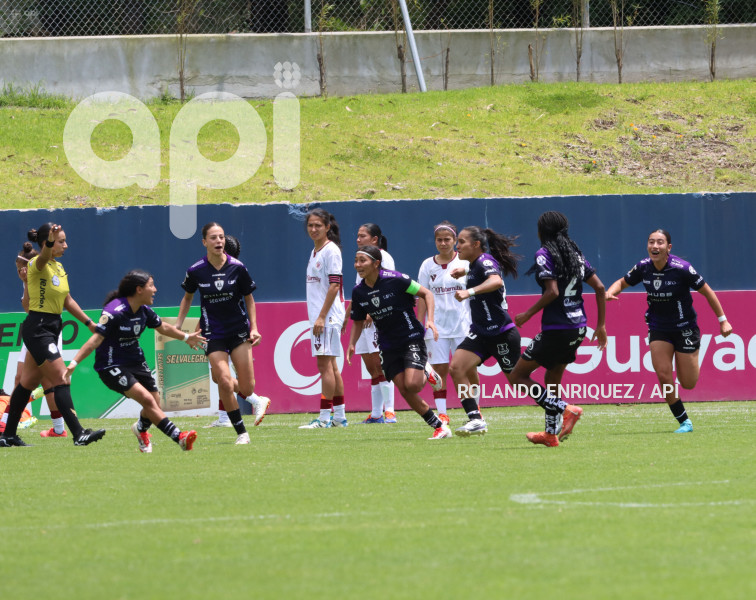 FBL SUPERLIGA FEMENINA DRAGONAS IDV VS VINO TINTO