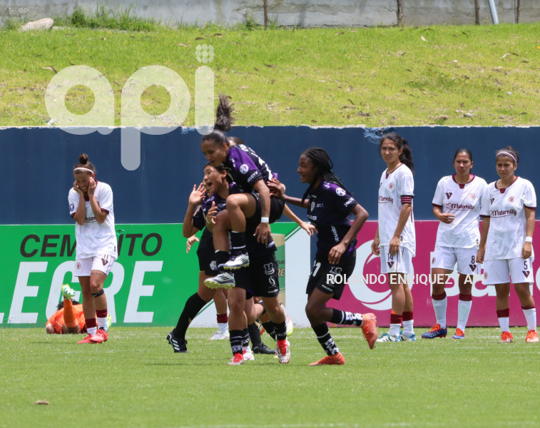 FBL SUPERLIGA FEMENINA DRAGONAS IDV VS VINO TINTO