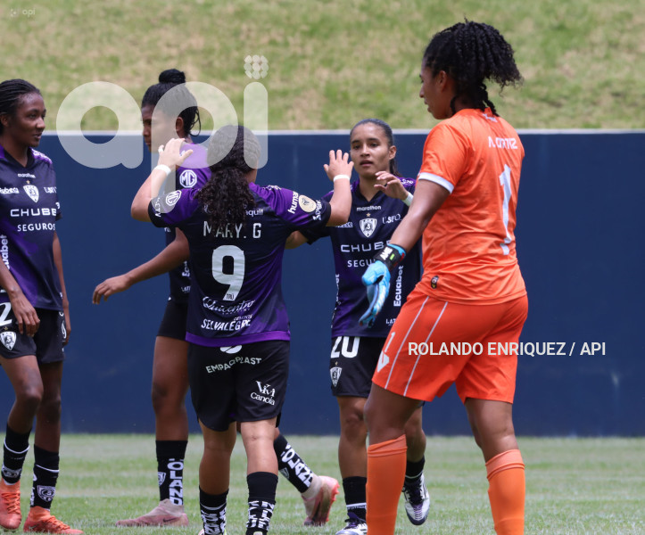 FBL SUPERLIGA FEMENINA DRAGONAS IDV VS VINO TINTO