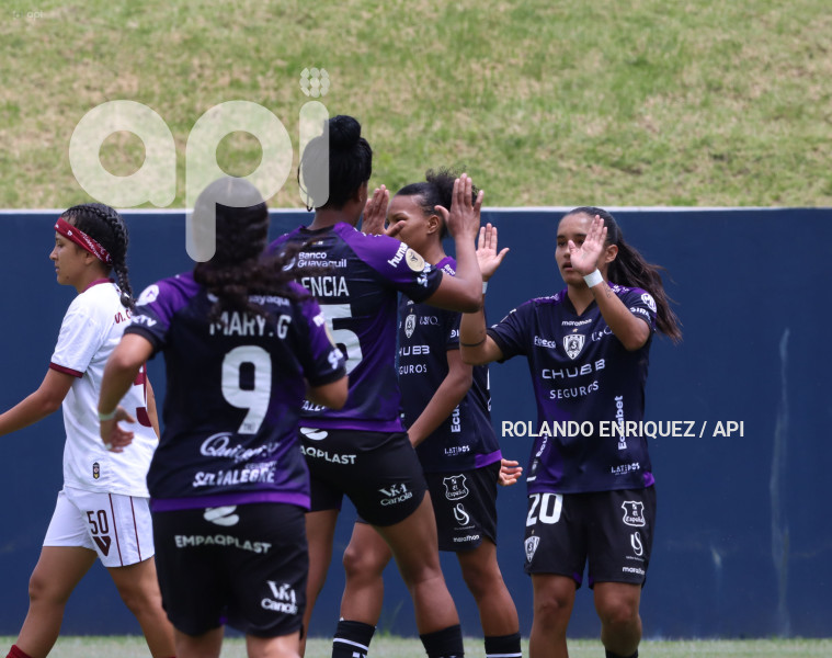 FBL SUPERLIGA FEMENINA DRAGONAS IDV VS VINO TINTO