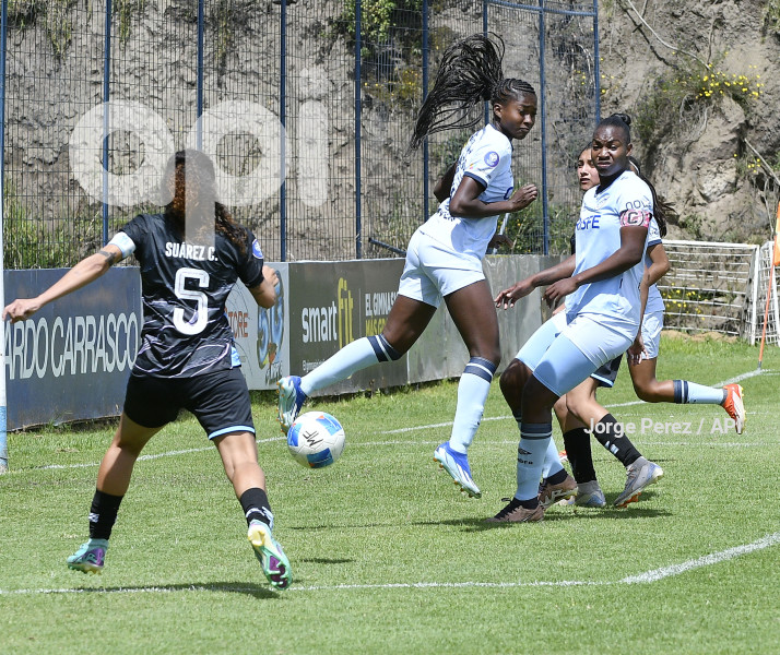 FBL SUPERLIGA FEMENINA MACARA VS CATOLICA