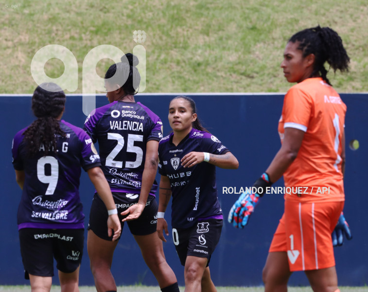 FBL SUPERLIGA FEMENINA DRAGONAS IDV VS VINO TINTO
