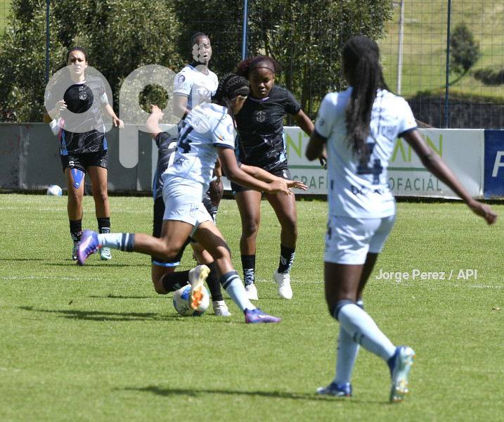 FBL SUPERLIGA FEMENINA MACARA VS CATOLICA